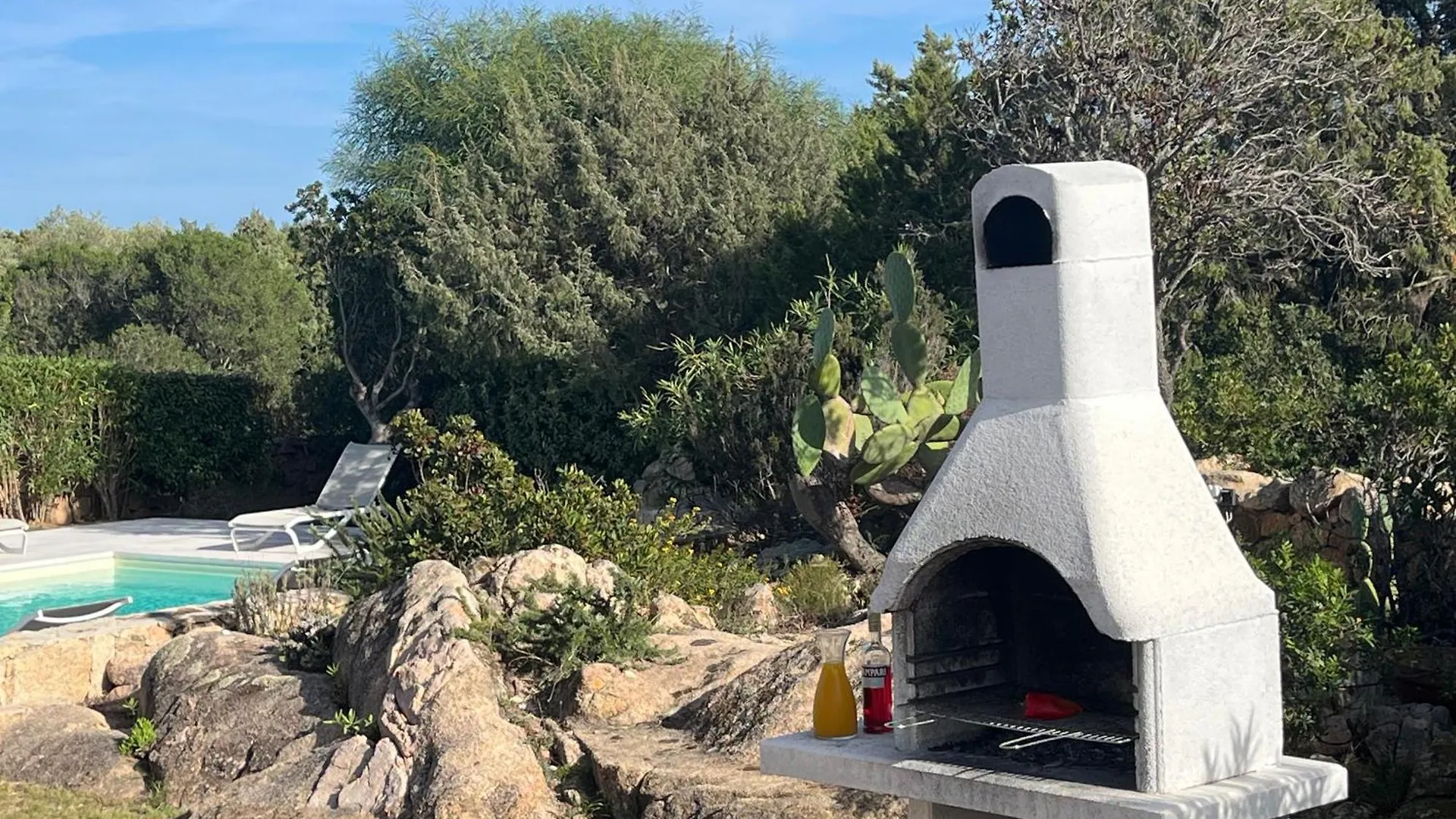 Villa Adele, Con Piscina A 700 Mt Dal Mare Monte Petrosu