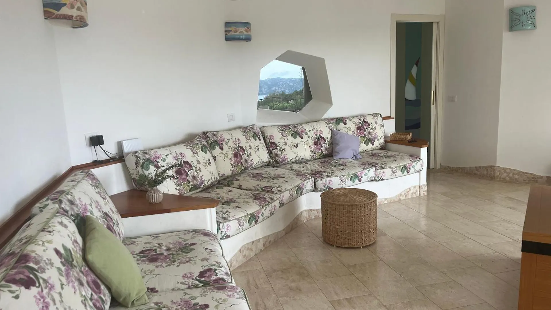 Villa Adele, Con Piscina A 700 Mt Dal Mare Monte Petrosu
