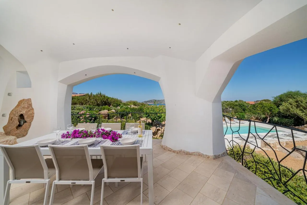 Villa Adele, Con Piscina A 700 Mt Dal Mare مونتي بيتروسو إيطاليا