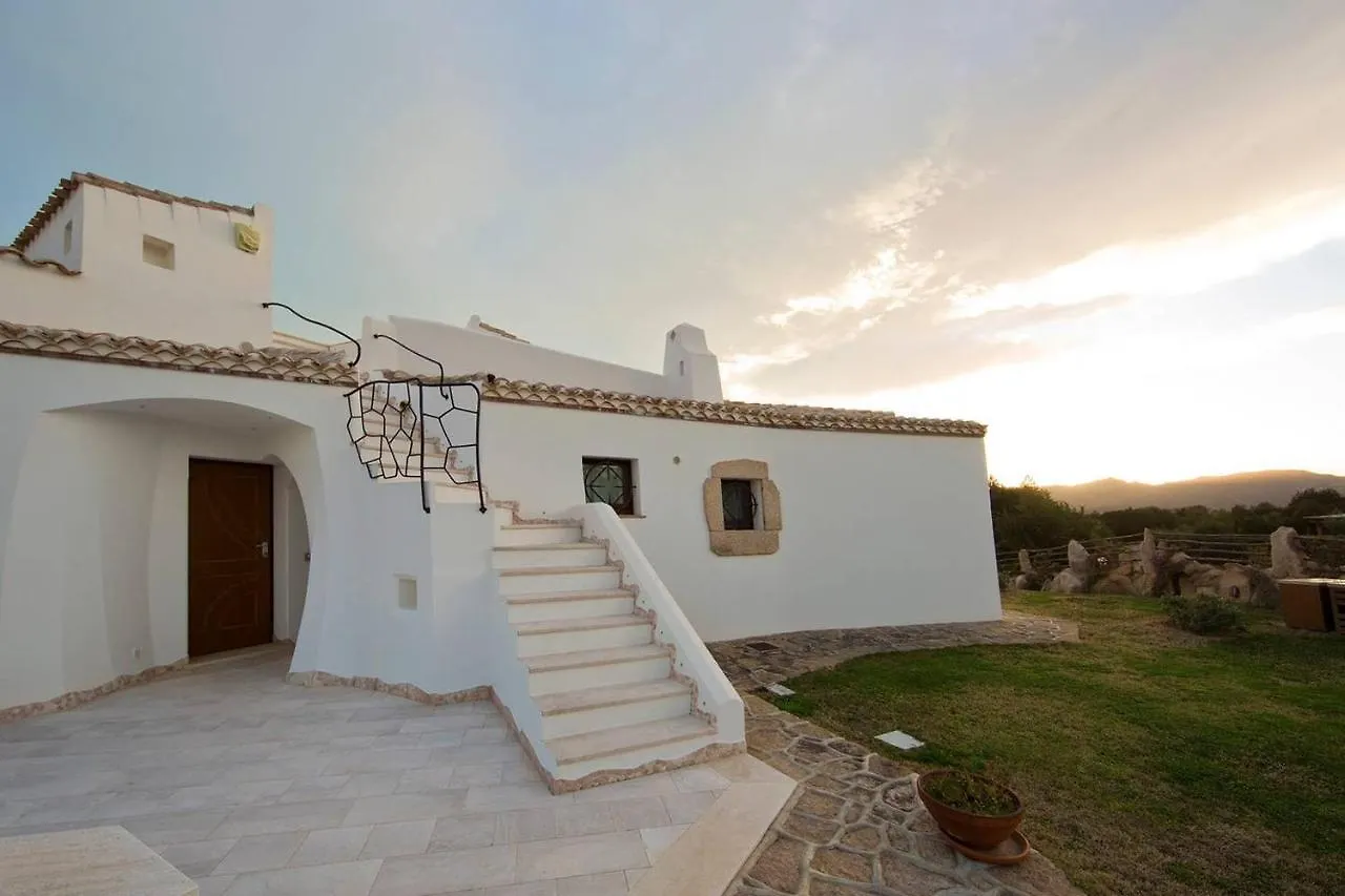 Villa Adele, Con Piscina A 700 Mt Dal Mare مونتي بيتروسو